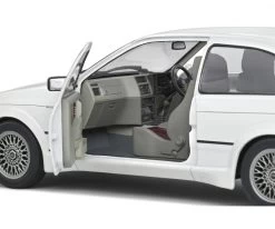 Schuco 1:18 Ford Sierra RS500 White 18 Schuco 1:18 Ford Sierra RS500 White -Spielzeugverkauf 1 18 ford sierra rs500 white 421181330 en 04