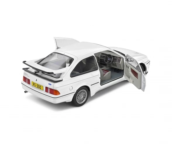 Schuco 1:18 Ford Sierra RS500 White 10 Schuco 1:18 Ford Sierra RS500 White – Bild 8