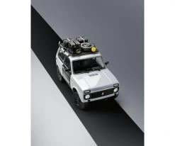 Schuco 1:18 Lada Niva Grey -Spielzeugverkauf 1 18 lada niva grey 421181540 en 11