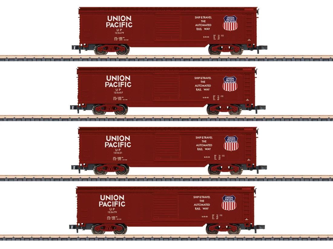 Märklin 82497 Güterwagenset US Box-Cars Union Pacific 4x Spur Z 3 Märklin 82497 Güterwagenset US Box-Cars Union Pacific 4x Spur Z