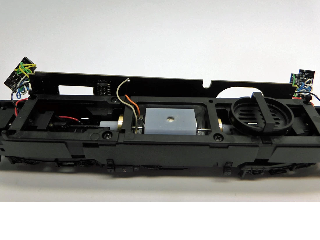 Micromotor TP002C Umbausatz Glockenankermotor Für Piko TT BR 147, BR 187, BR 388 4 Micromotor TP002C Umbausatz Glockenankermotor Für Piko TT BR 147, BR 187, BR 388 – Bild 2