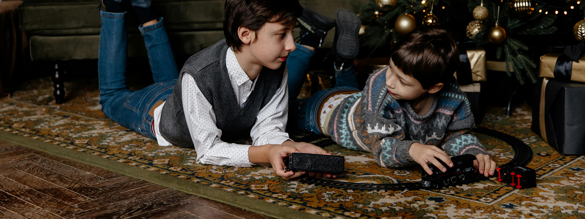 Spielzeugverkauf 1 Spielzeugverkauf -Spielzeugverkauf banner 2